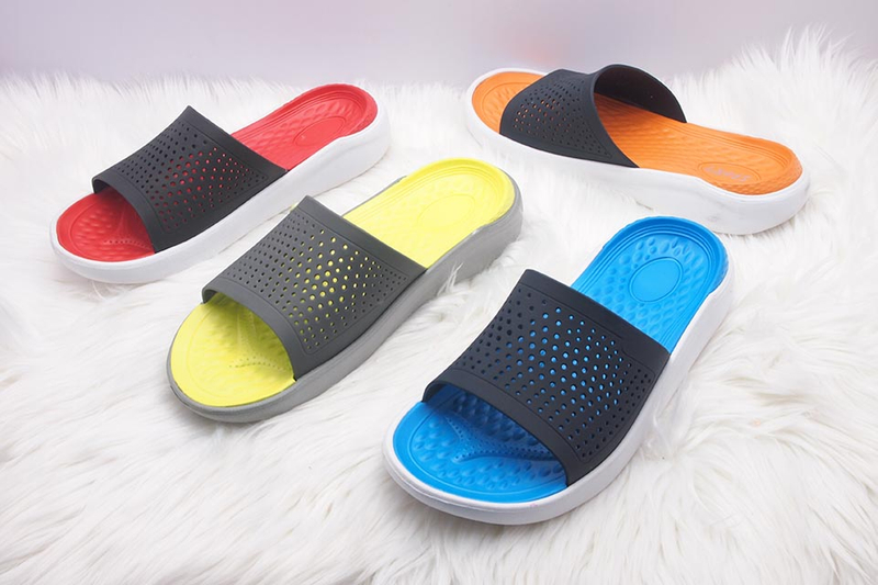ZAPATOS DE PVC