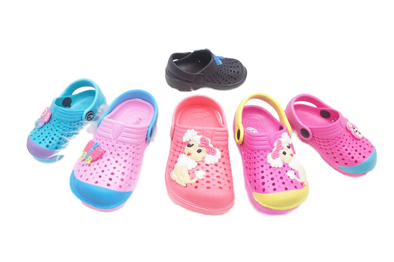 ZAPATOS DE PVC